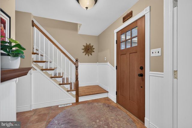 313 TAVISTOCK DR, Medford, NJ 08055