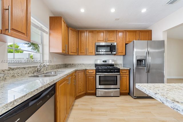 18465 SW 89th Ct, Cutler Bay, FL 33157