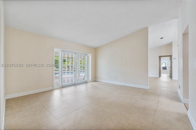 18465 SW 89th Ct, Cutler Bay, FL 33157