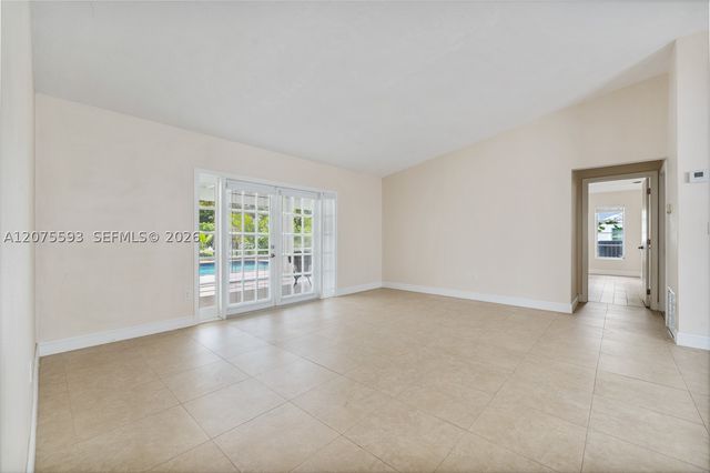 18465 SW 89th Ct, Cutler Bay, FL 33157