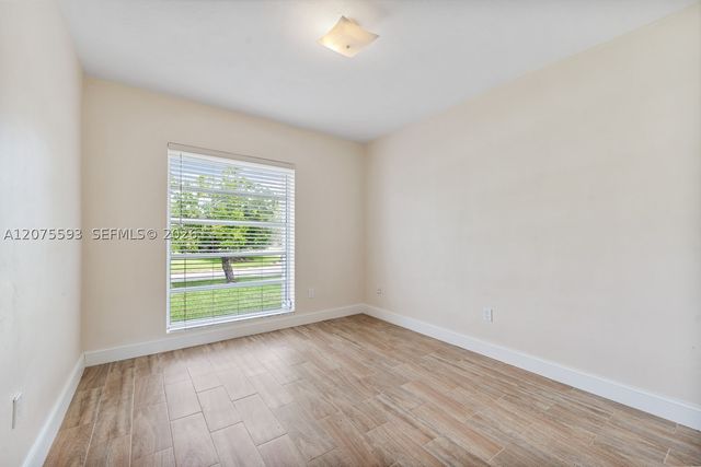 18465 SW 89th Ct, Cutler Bay, FL 33157