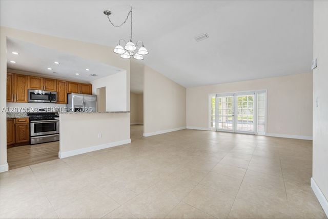 18465 SW 89th Ct, Cutler Bay, FL 33157