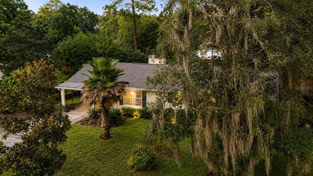1014 NE 11TH AVENUE, Gainesville, FL 32601