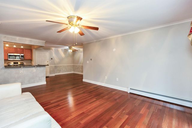 265 Edward J Roy Dr Unit 207, Manchester, NH 03104