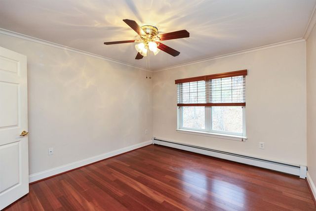 265 Edward J Roy Dr Unit 207, Manchester, NH 03104