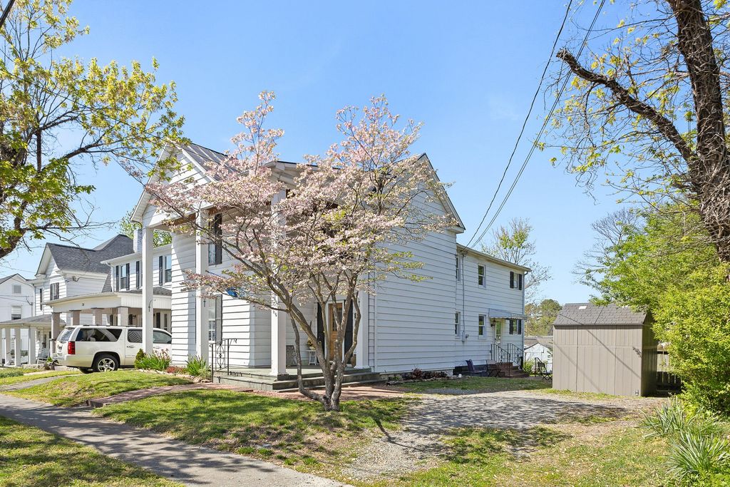 116 Cedar AVE, Vinton, VA 24179