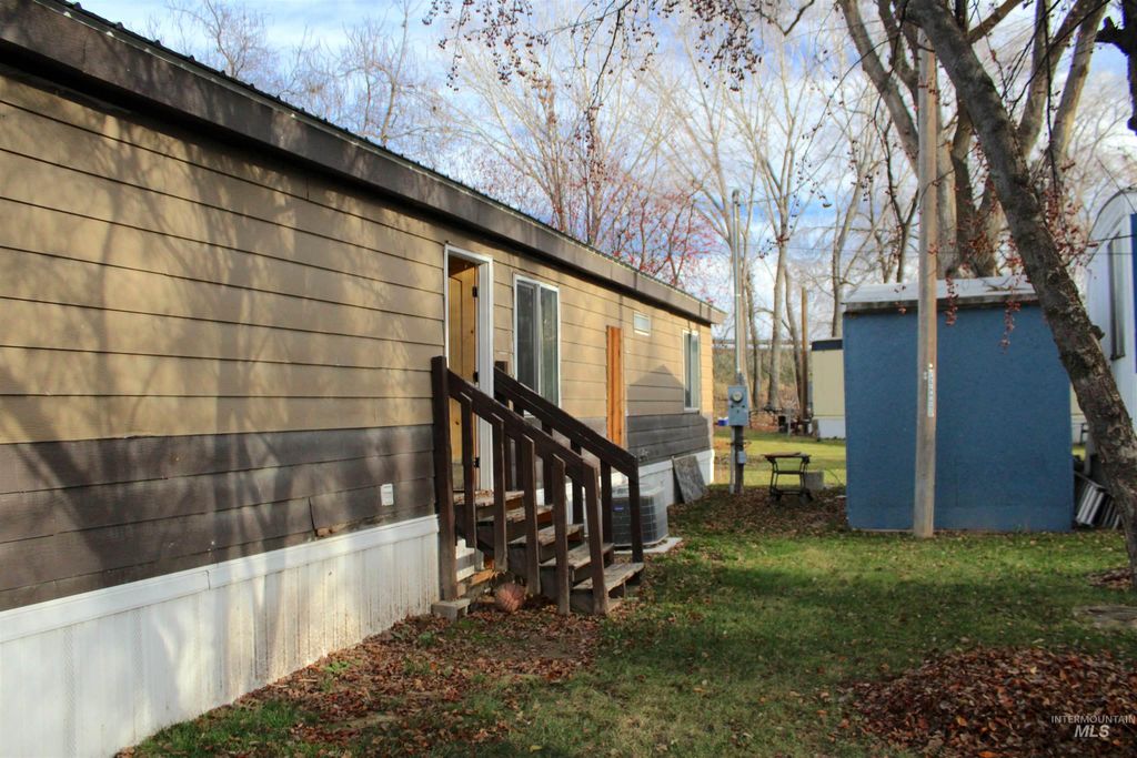 15881 Purlpe Sage Rd 3, Caldwell, ID 83607 photo 3