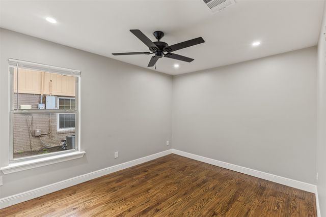 1014 Harlan Street, Irving, TX 75060