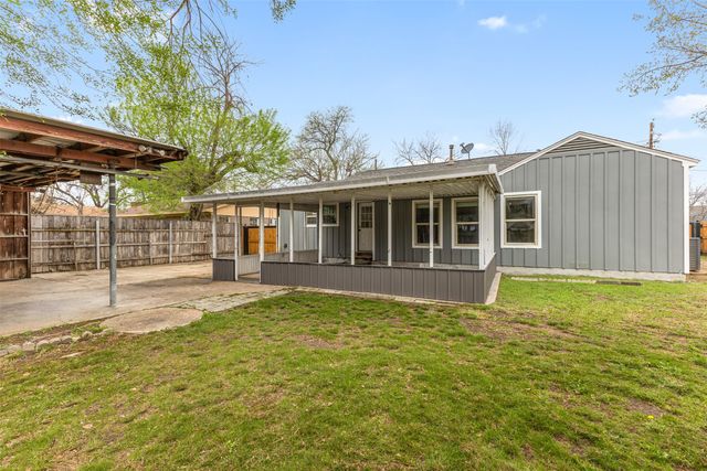 1014 Harlan Street, Irving, TX 75060