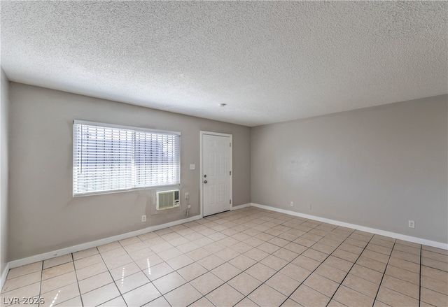 326 North 16th Street, Las Vegas, NV 89101