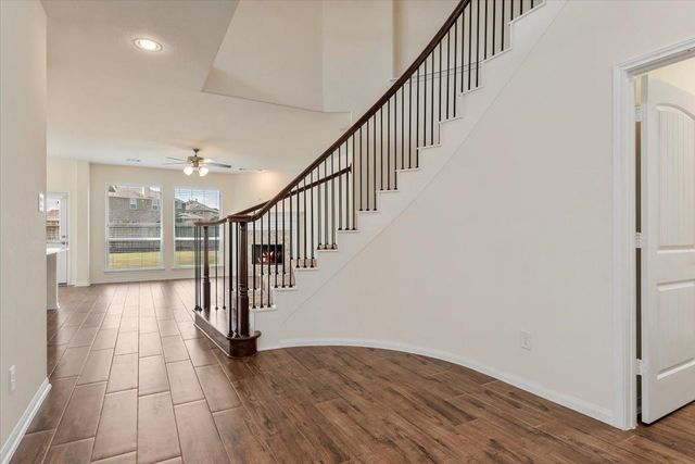 31911 Casa Linda Drive, Hockley, TX 77447
