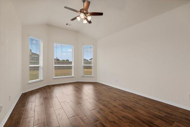 31911 Casa Linda Drive, Hockley, TX 77447