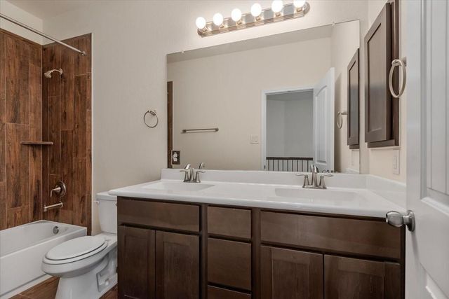 31911 Casa Linda Drive, Hockley, TX 77447