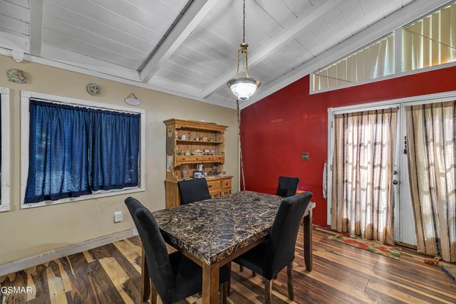 3176 N Clear Fork Road, Sevierville, TN 37862