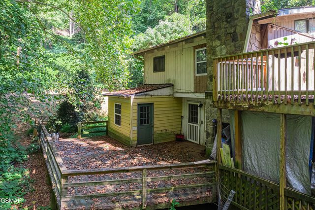 3176 N Clear Fork Road, Sevierville, TN 37862