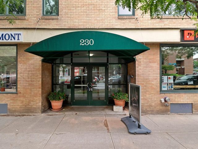 230 College St Apt 4, Burlington, VT 05401