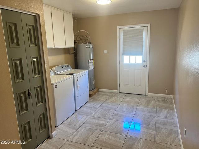 602 E Lodge Drive, Tempe, AZ 85283