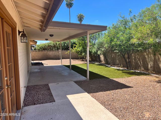 602 E Lodge Drive, Tempe, AZ 85283