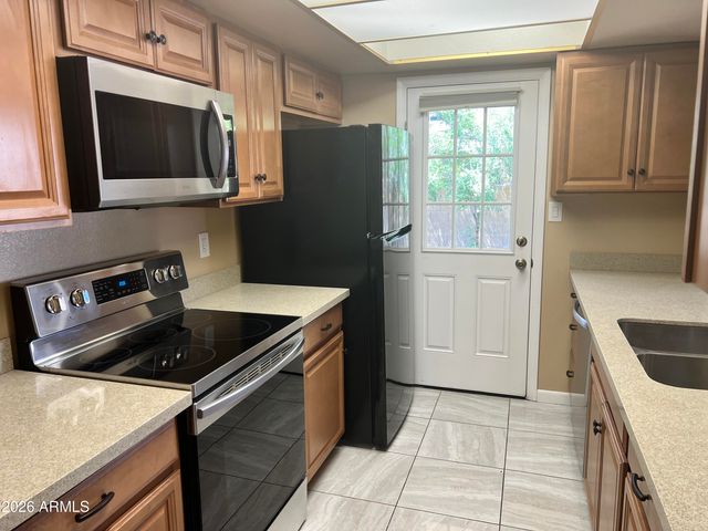602 E Lodge Drive, Tempe, AZ 85283