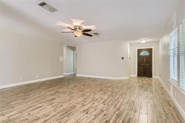 1236 Dexford DR, Austin, TX 78753