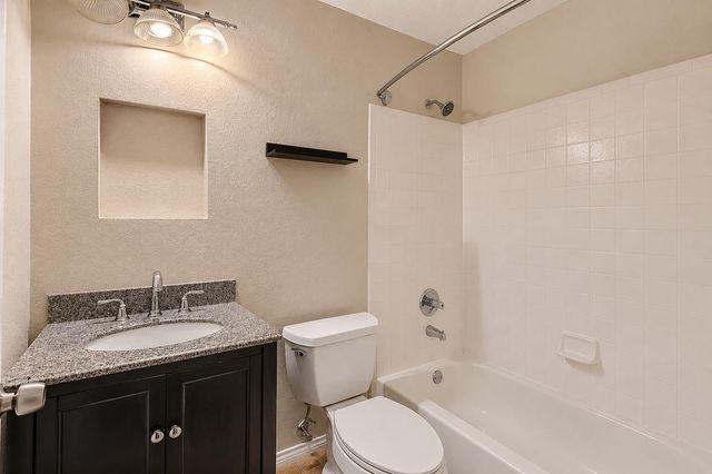 1236 Dexford DR, Austin, TX 78753