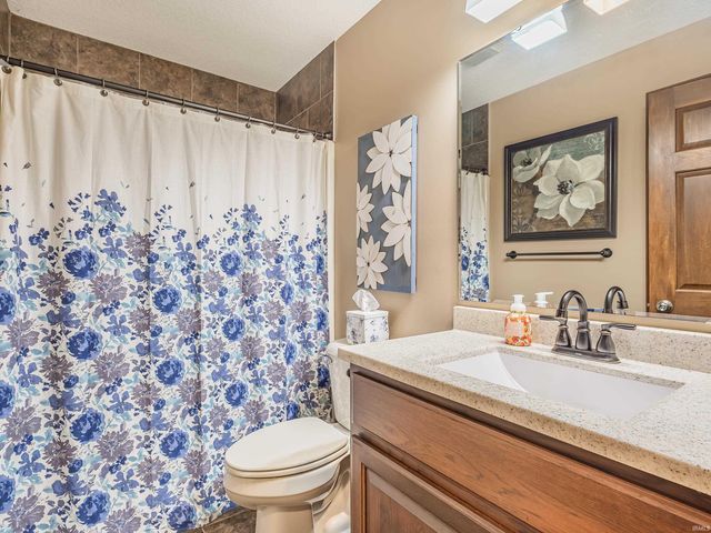 14531 Settlers Trail, Leo, IN 46765