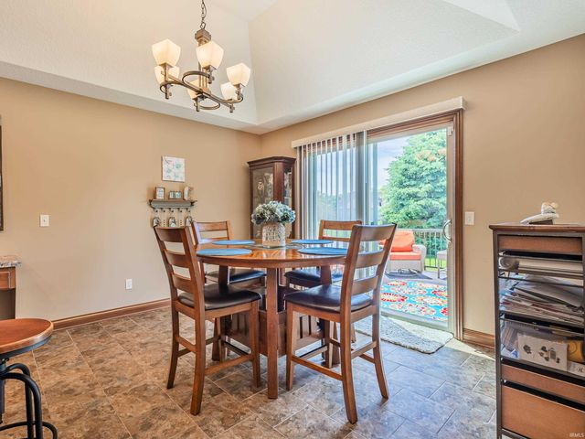 14531 Settlers Trail, Leo, IN 46765