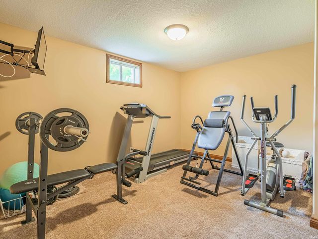 14531 Settlers Trail, Leo, IN 46765