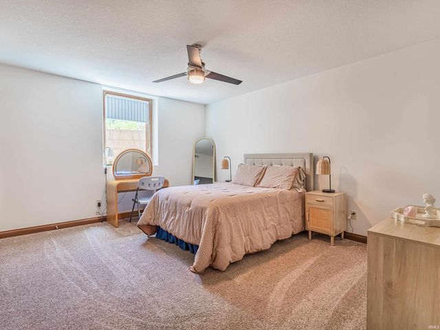 14531 Settlers Trail, Leo, IN 46765