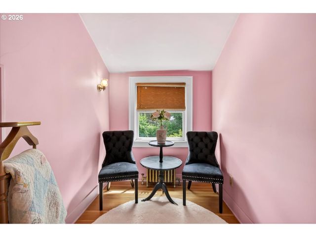 1810 Pacific Ave, Forest Grove, OR 97116