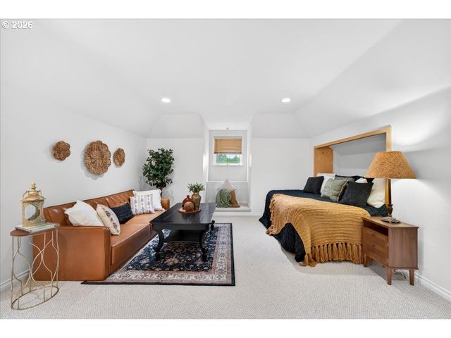 1810 Pacific Ave, Forest Grove, OR 97116