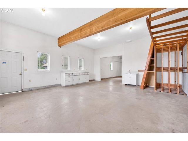 1810 Pacific Ave, Forest Grove, OR 97116