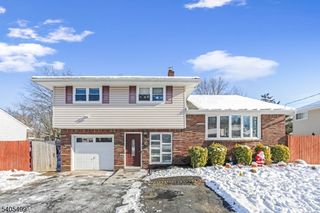 19 Vivian Ave, Emerson Boro, NJ 07630