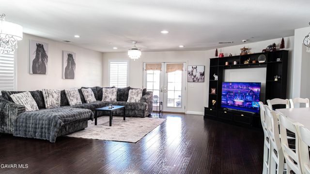 3525 E Avenue J3, Lancaster, CA 93535