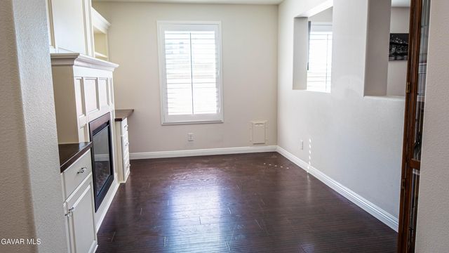 3525 E Avenue J3, Lancaster, CA 93535