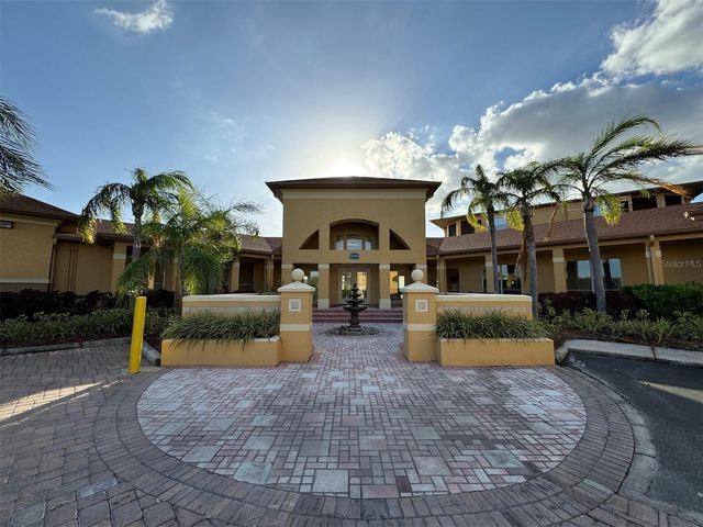 4305 BAYSIDE VILLAGE DRIVE 104, Tampa, FL 33615