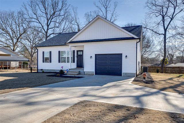 2414 Old Williamston Road, Anderson, SC 29621