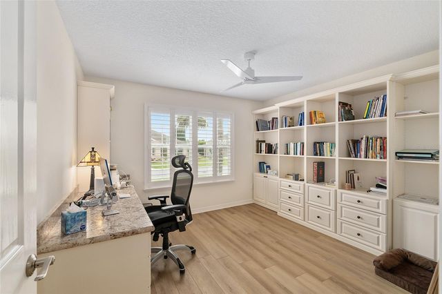 1656 HOLLOW BRANCH WAY, The Villages, FL 32162