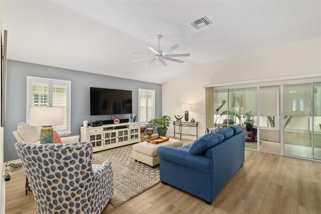 1656 HOLLOW BRANCH WAY, The Villages, FL 32162