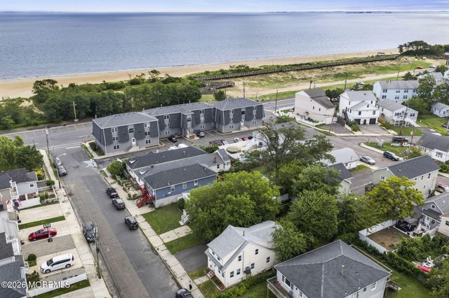 12 Bayview Avenue, Keansburg, NJ 07734