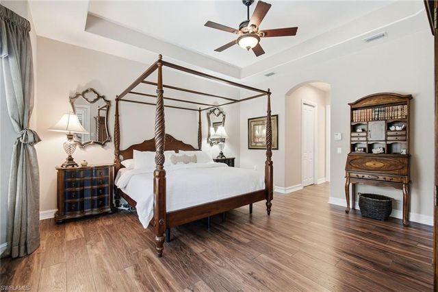 7381 Moorgate Point WAY, Naples, FL 34113