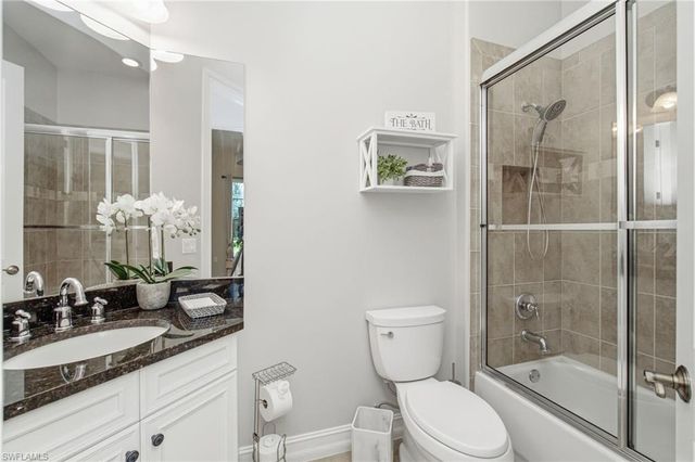 7381 Moorgate Point WAY, Naples, FL 34113