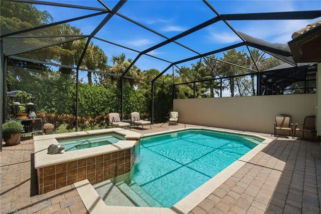 7381 Moorgate Point WAY, Naples, FL 34113