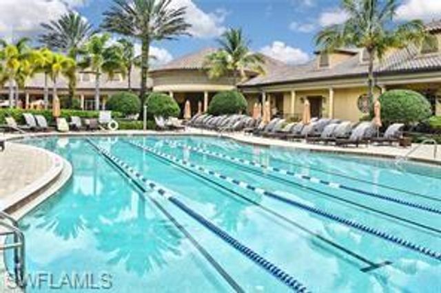 7381 Moorgate Point WAY, Naples, FL 34113