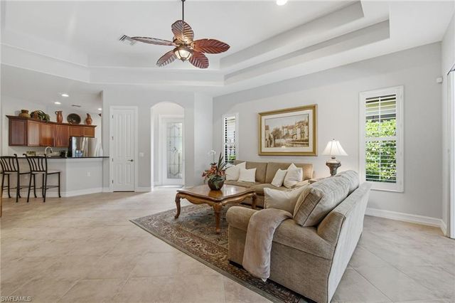 7381 Moorgate Point WAY, Naples, FL 34113