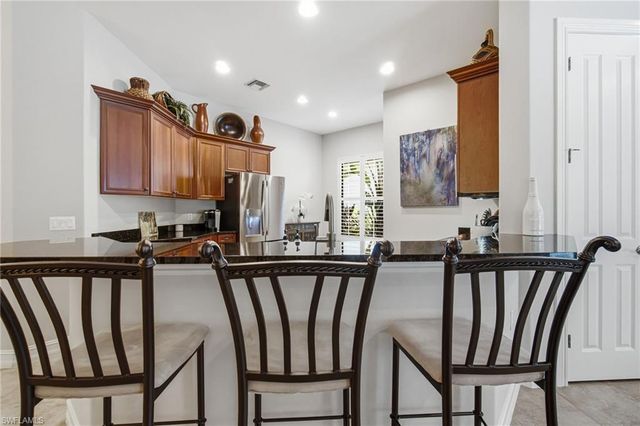 7381 Moorgate Point WAY, Naples, FL 34113