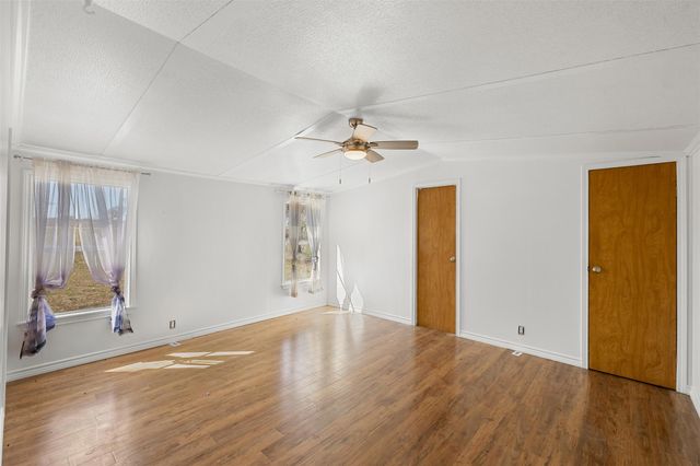 1919 County Road 344 LOOP, Milano, TX 76556