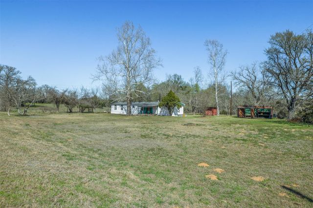1919 County Road 344 LOOP, Milano, TX 76556