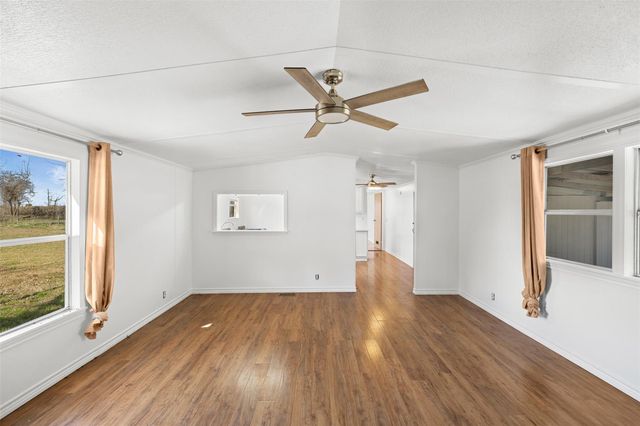 1919 County Road 344 LOOP, Milano, TX 76556