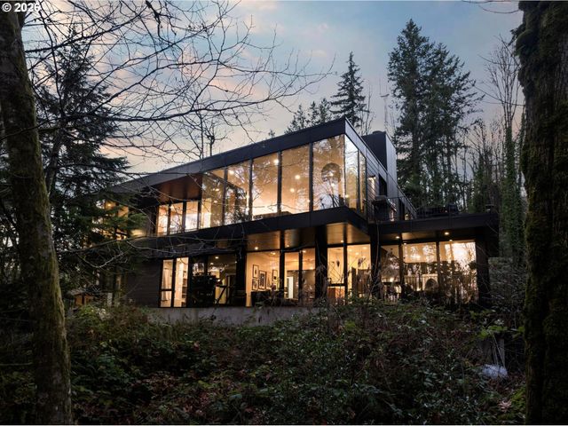 432 Nw ROYAL Blvd, Portland, OR 97210